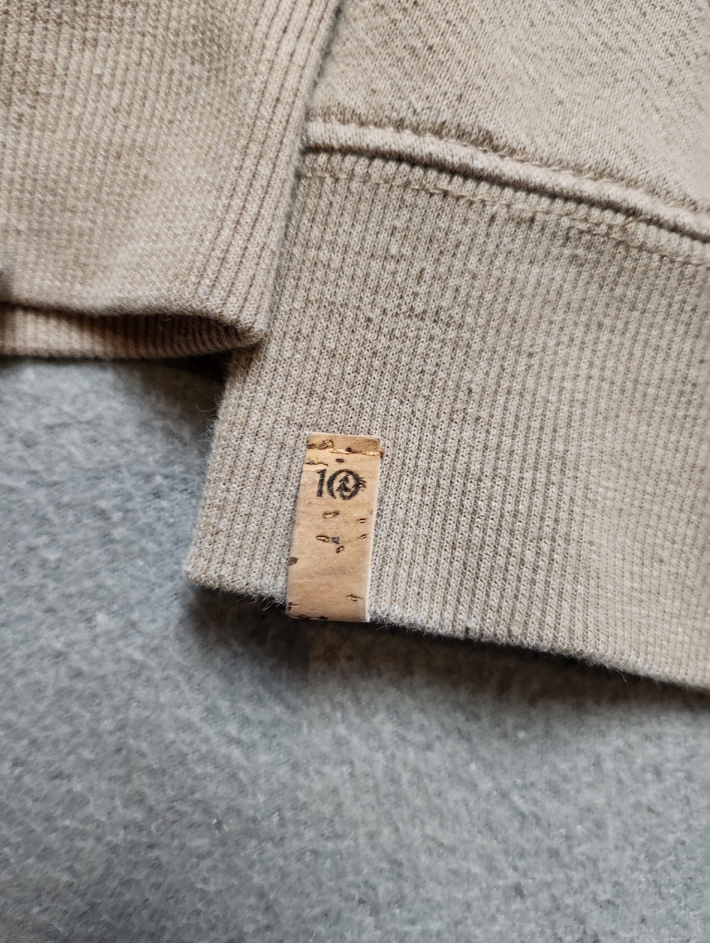 Tentree Beige Quarter-Zip Cropped Sweatshirt Pullover Sz Med - Picture 9 of 15